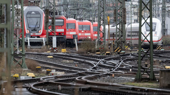 Abenteuer: 7-Jähriger reist allein per Zug nach Gießen