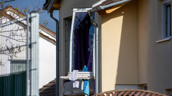 Worms: Offenbar Gasexplosion in Wohnhaus - Bewohner schwer verletzt