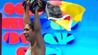 Sensationeller Erfolg: Elendt gewinnt Gold bei Schwimm-WM