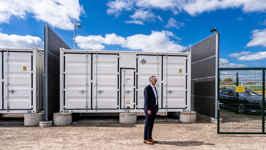 Größter Batteriespeicherpark des Landes eröffnet