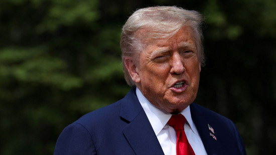 Trump verlässt G7-Gipfel: Rätselhafter Post über Krieg in Nahost