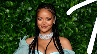 rihanna bringt witziges merch raus