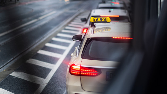 Taxi-Protest in Deutschland fordert faire Preise
