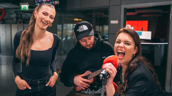 leony von dsds als jury: deine stimme ist vielleicht scheiße