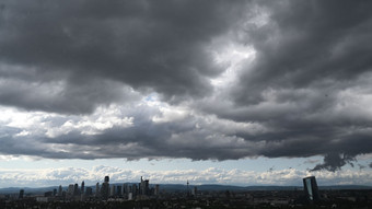 Eisheilige 2026: Gewitter und Schnee in Hessen