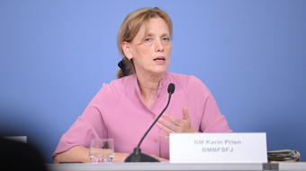 Prien plant 5 Millionen zur Prävention von Radikalisierungen