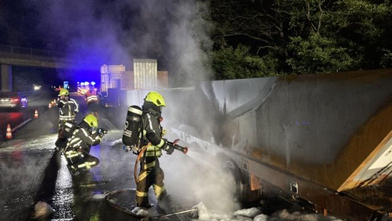 Strecke ist nach Schwertransporterbrand auf der A67 bei Raunheim frei