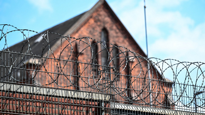 Bestechung JVA Bremen: Durchsuchungen nach Drogen-Schmuggel