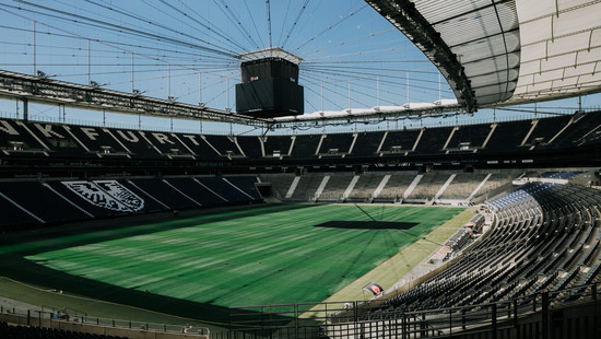 Deutsche Bank Park und Eintracht Frankfurt verkaufen Sitzschalen