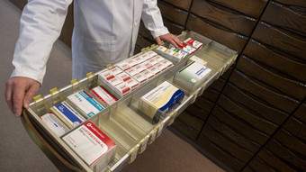 Unikliniken Gießen und Marburg: Mangel an Kochsalz-Lösungen für OPs