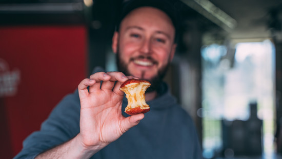 Wie nennt man den Apfelrest? Strunk, Bolle, Knust?!