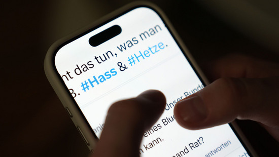 Hessen stärkt Kampf gegen Online-Hetze mit Meldestelle