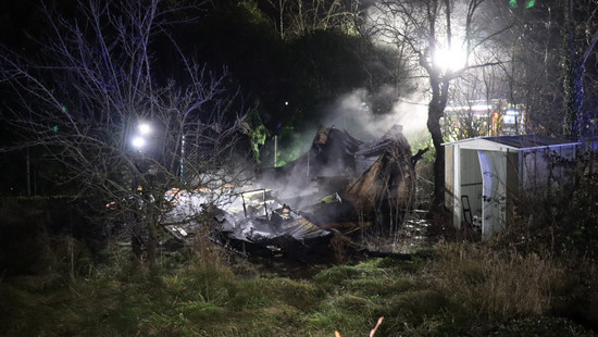 Mann stirbt bei Gartenhütten-Brand in Heidelberg