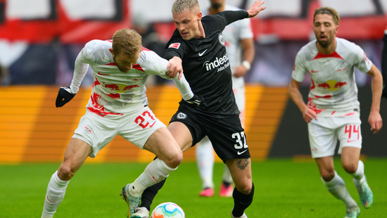 Nach schwacher erster Hälfte: Eintracht verliert 1:2 in Leipzig
