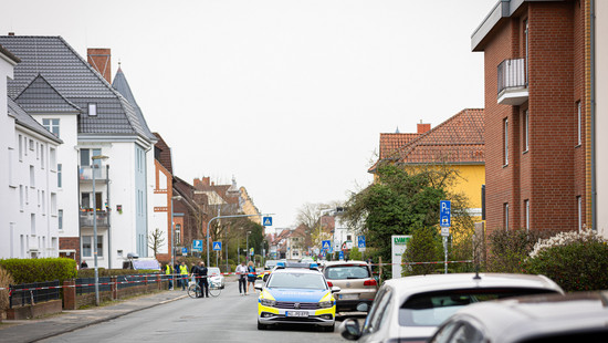 Nienburg: Mann nach Messer-Angriff erschossen, Polizistin angeschossen