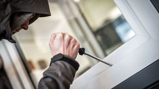 Audi von Autohaus-Gelände in Viernheim geklaut
