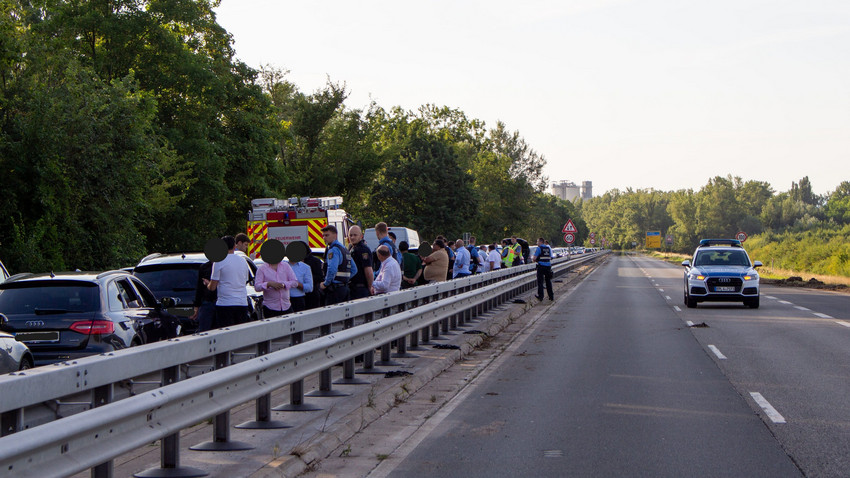 Holzlatten-Schlägerei in Bodenheim: Polizei verfolgt über B9