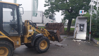 Kreative Bagger-Diebe in Worms: Ohne Beute wieder abgehauen