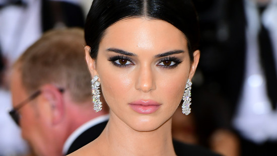 kendall jenner & bad bunny: immer intimer