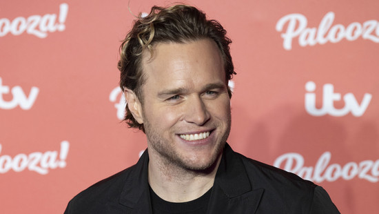 Olly Murs tanzt mit Sohn zu Bruno Mars neuer Single