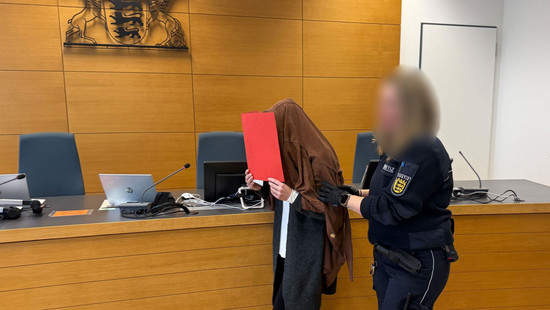 Als Lehrerin ausgegeben: Hochstaplerin erhält Haftstrafe