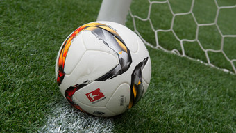 Fußballer schlägt in Langenselbold auf 15-jährigen Fan ein