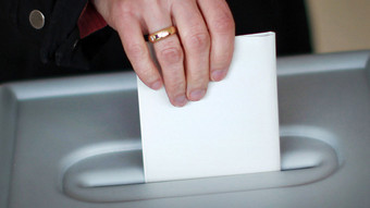 Bürgermeisterwahl in Vöhl und Lampertheim