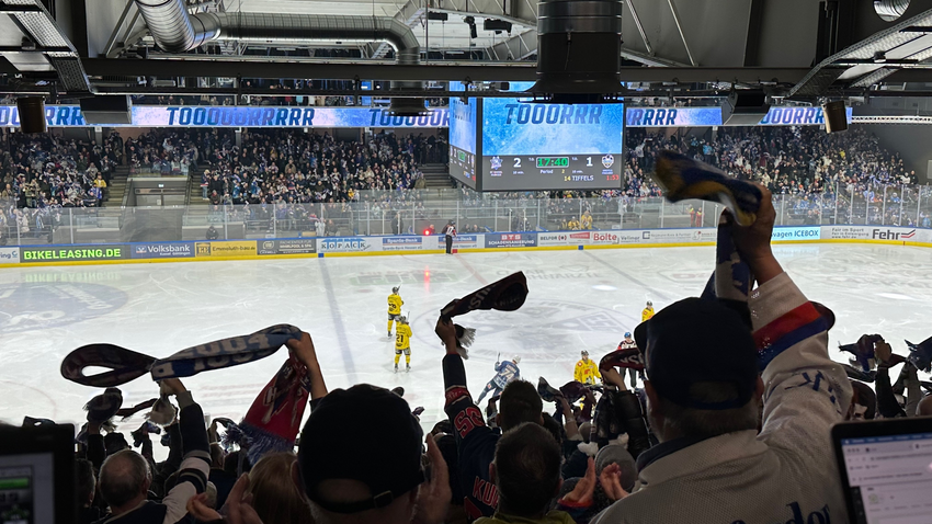 Auftakt der Playoff-Viertelfinals: Kassel und Bad Nauheim gewinnen