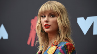 taylor swift: so reich ist ihre katze