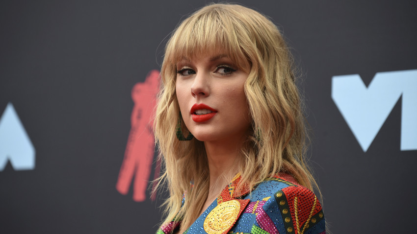 taylor swift: so reich ist ihre katze