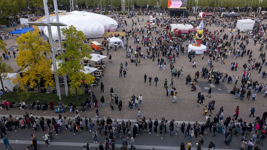 Erstmals Wahl auf Buchmesse: "Goofy" ist das Jugendwort des Jahres