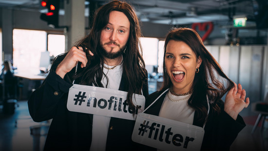 wake up club: der kleinste faschingsumzug der welt