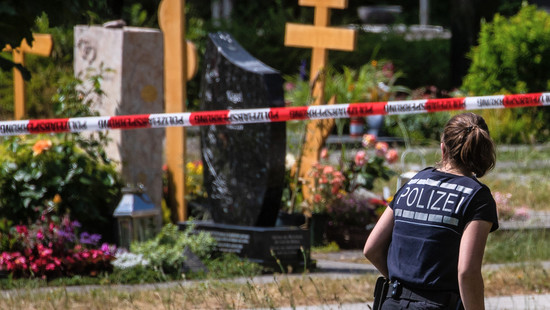 Altbach in Baden-Württemberg: Attacke auf Trauergemeinde - 5 Verletzte