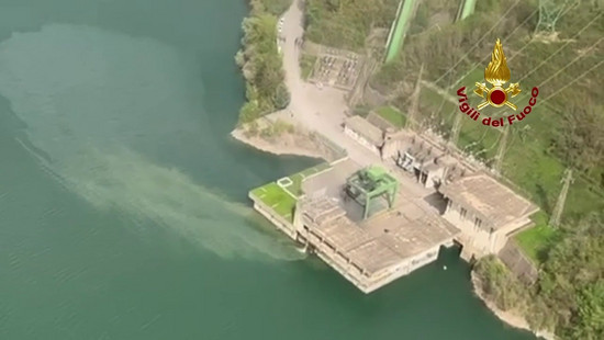 Vermutlich sieben Arbeiter sterben bei Explosion an Stausee in Italien