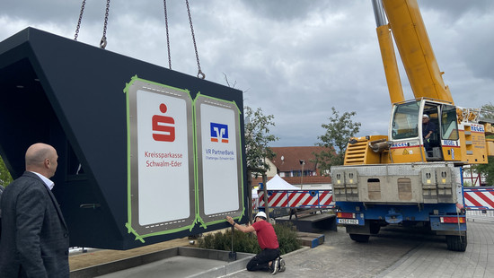 In Körle und Felsberg: Neue Geldautomaten-Pavillons gegen Sprengungen