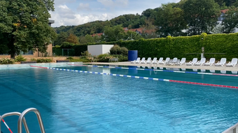 Freibad-Bilanz: Besucherandrang in Hessen wie vor Corona - FFH-Umfrage
