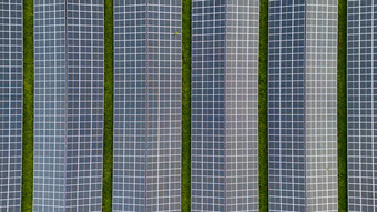 Direkt an der A44: Spatenstich für Mega-Solarpark in Wolfhagen