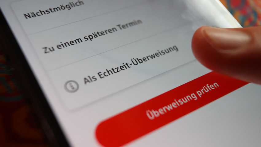 Polizei warnt: Neue Investment-Betrugsmasche mit Festgeld im Netz