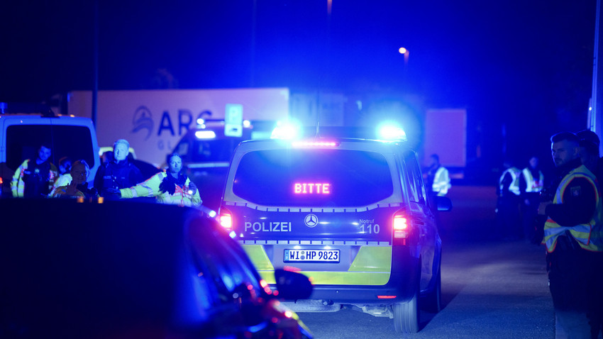 LKW steckt in A480-Baustelle fest und sorgt für Vollsperrung