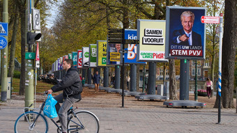 Bekommt Wilders die Quittung? Niederländer wählen Parlament
