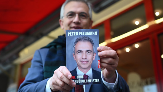 "Ein Blick in meine Seele": Ex-OB Feldmann stellt Autobiografie vor