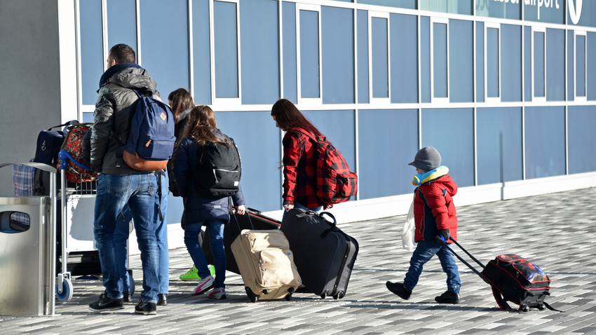 Hessen zahlt für freiwillige Ausreise von Migranten Millionenbetrag