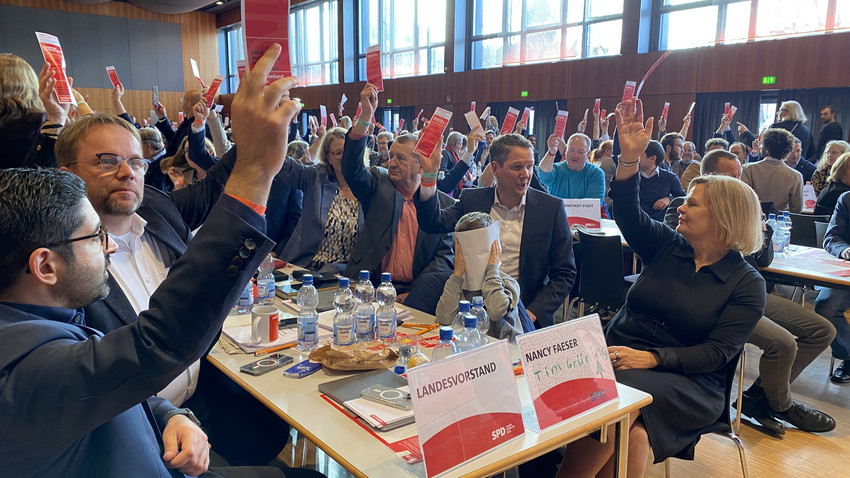 JA von CDU und SPD: Koalitionsvertrag in Hessen ist besiegelt