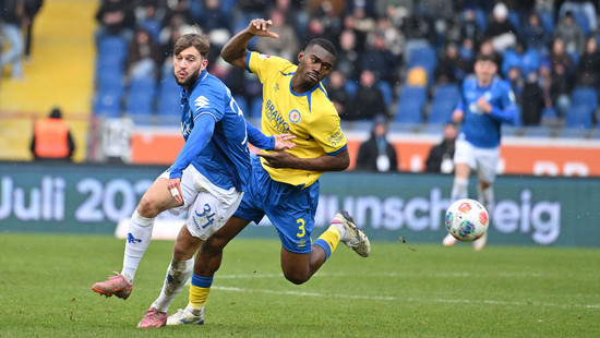 Darmstadt 98 bleibt Spitzenreiter nach 2:2 in Braunschweig