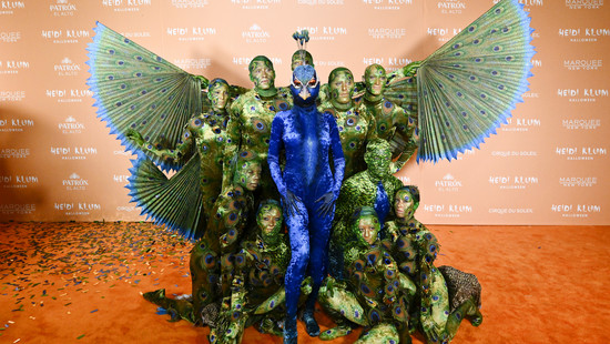 heidi klum: als pfau zu halloween
