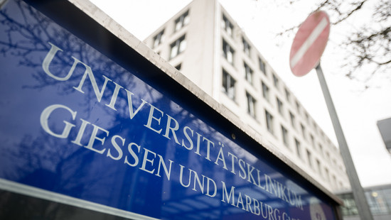 Tarifeinigung am UKGM: Höhere Löhne und Schichtzulagen