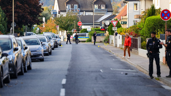 Gewalttat in Maintal? 19-Jähriger lebensgefährlich verletzt gefunden