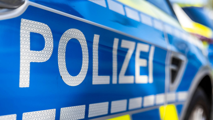 Steinwurf auf A67 bei Nauheim – Polizei sucht Zeugen