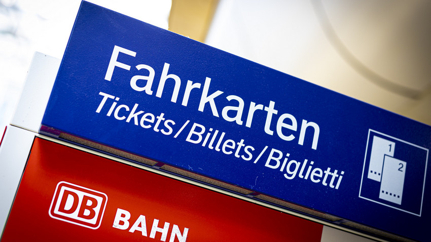 Verbraucherzentrale: Bahn-Spartickets tagsüber kaum zu haben