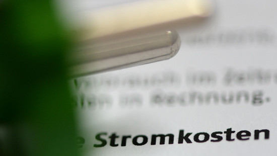 Verbraucher zahlen weniger für Strom und Gas